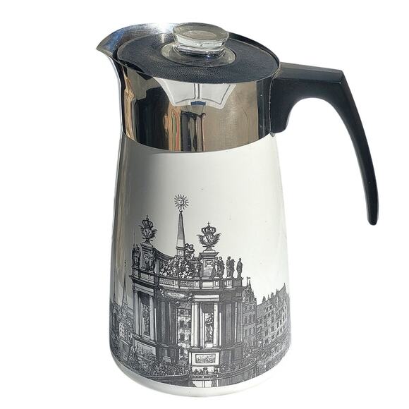 Renaissance Vintage 9-Cup Corning Ware Coffee Pot – Retro Kitchen Icon - Picture 1 of 11